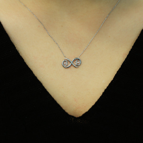 Diamant Halskette Infinity Anhänger
