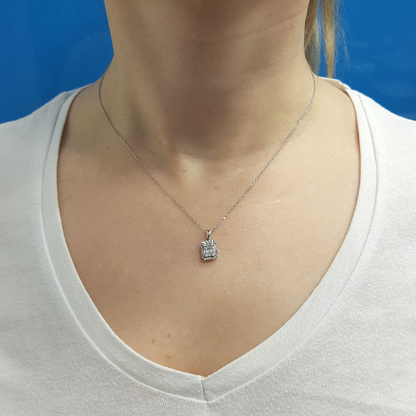 Diamant Halskette mit 0,21 Carat Baguette Anhänger
