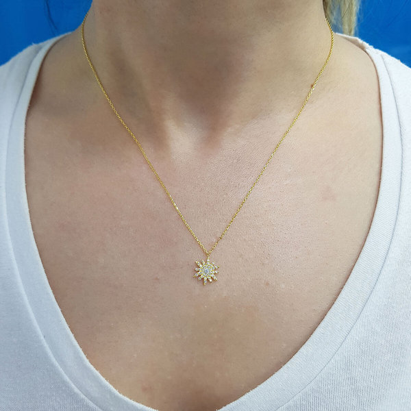 Sonne Diamanten (Brillant-Schliff) Anhänger Halskette 14 Karat Gelbgold